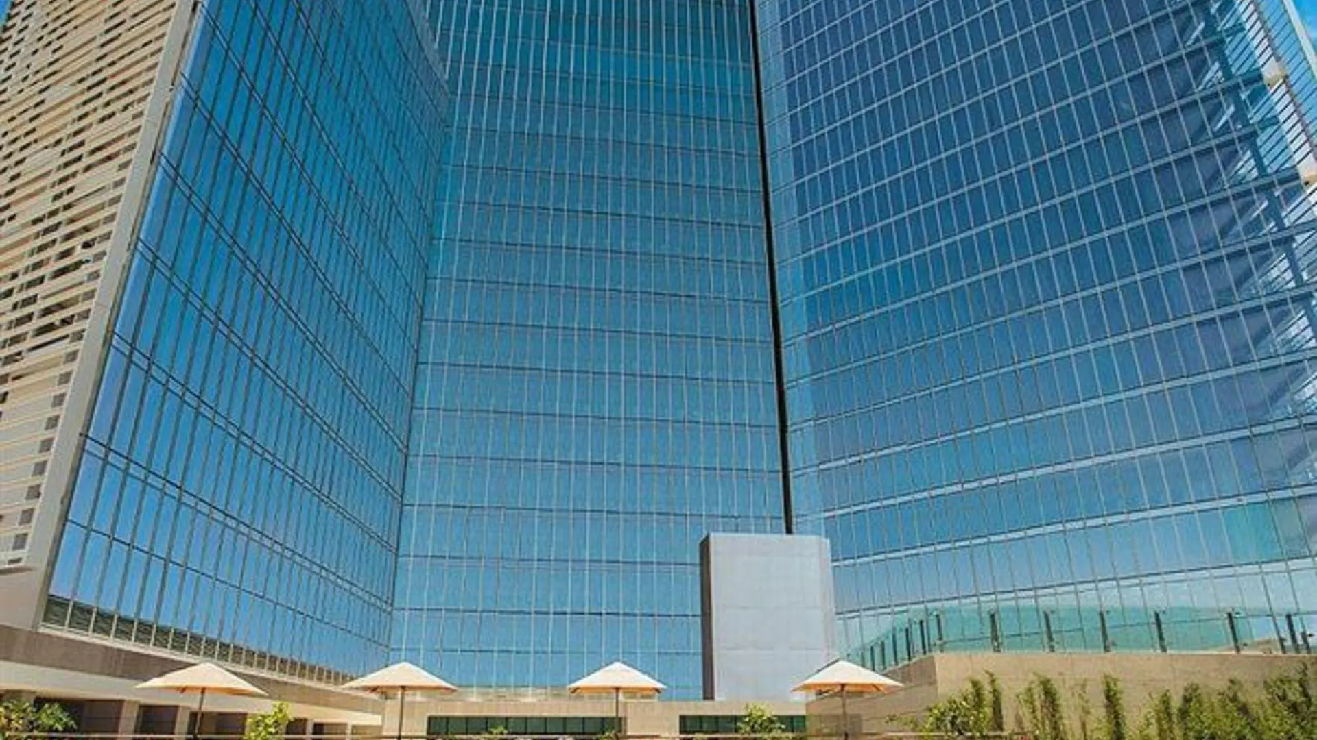 Anantara Downtown Dubai Hotel